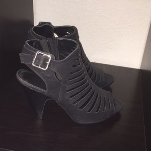 Black heels